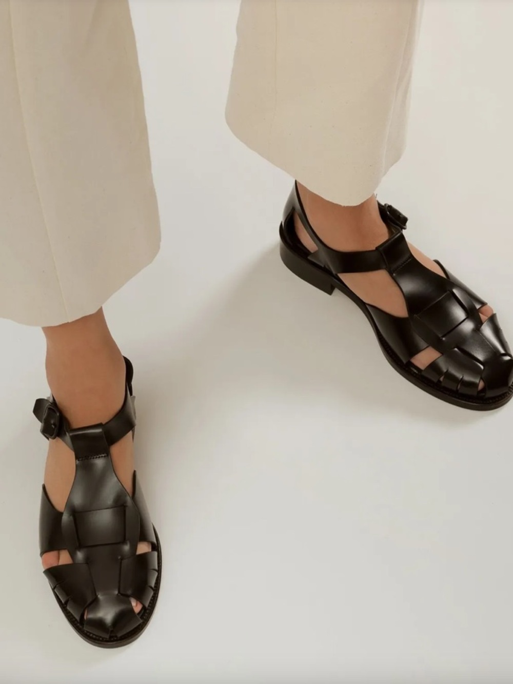 Women's Hereu Black Leather Fisherman Sandals with Buckle, Eu 38